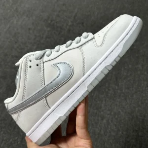 Nike SB Dunk Low x Concepts "White Lobster"