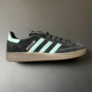 Adidas Samba Handball Spezial "Black and Aqua Green"