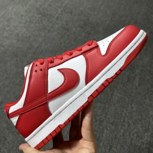 Nike SB Dunk Low “University Red”