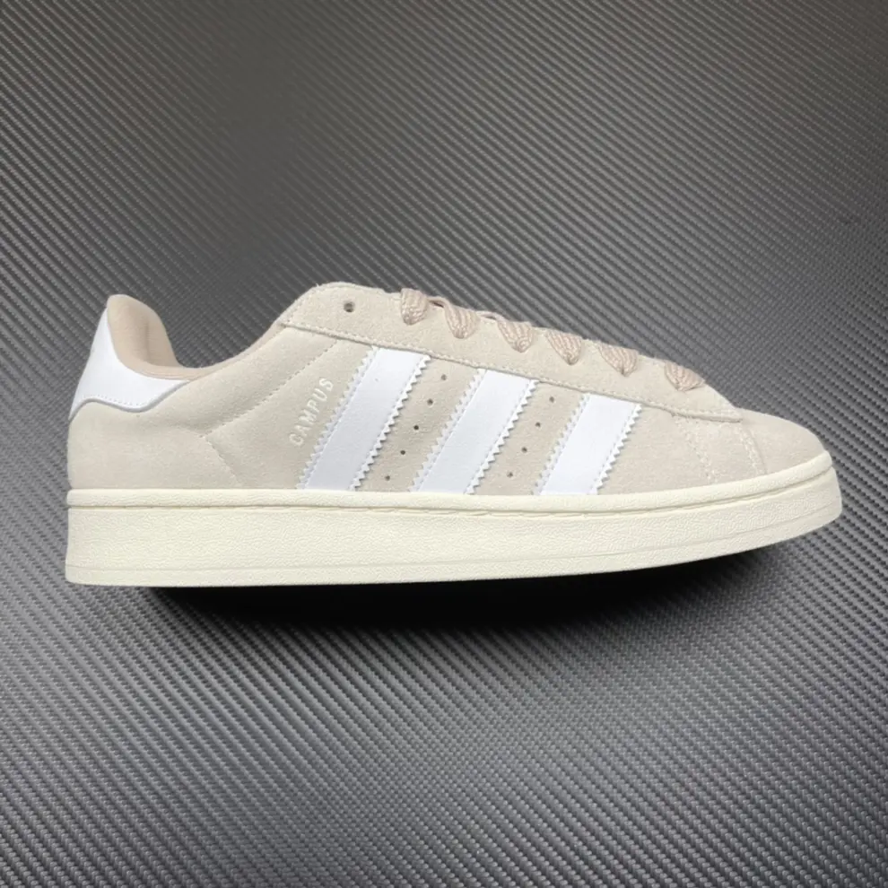 Campus 00s "Wonder White"