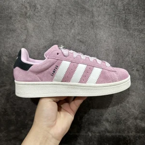 Campus 00s "Bliss Lilac"