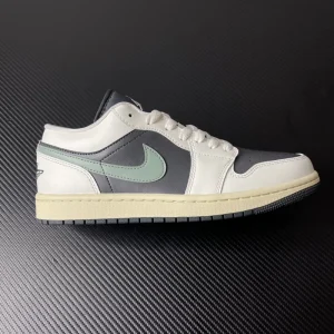 Air Jordan 1 Low ''Jade Smoke''
