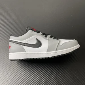 Air Jordan 1 Low ''Light Smoke Grey''